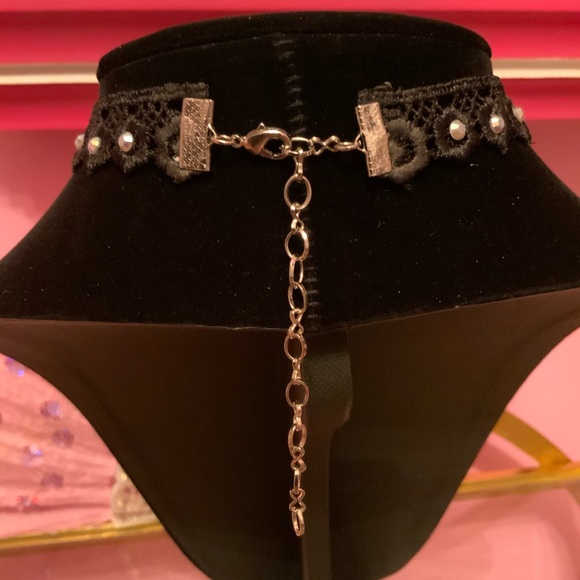 Skull cameo choker - Picture 3 of 3